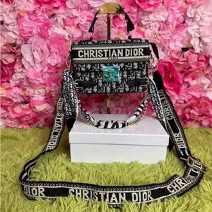 Monogram thick strap crossbody